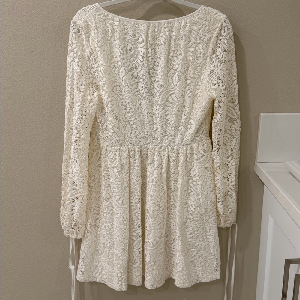 Band of Gypsies Cream Lace Long-Sleeve Skater Dress